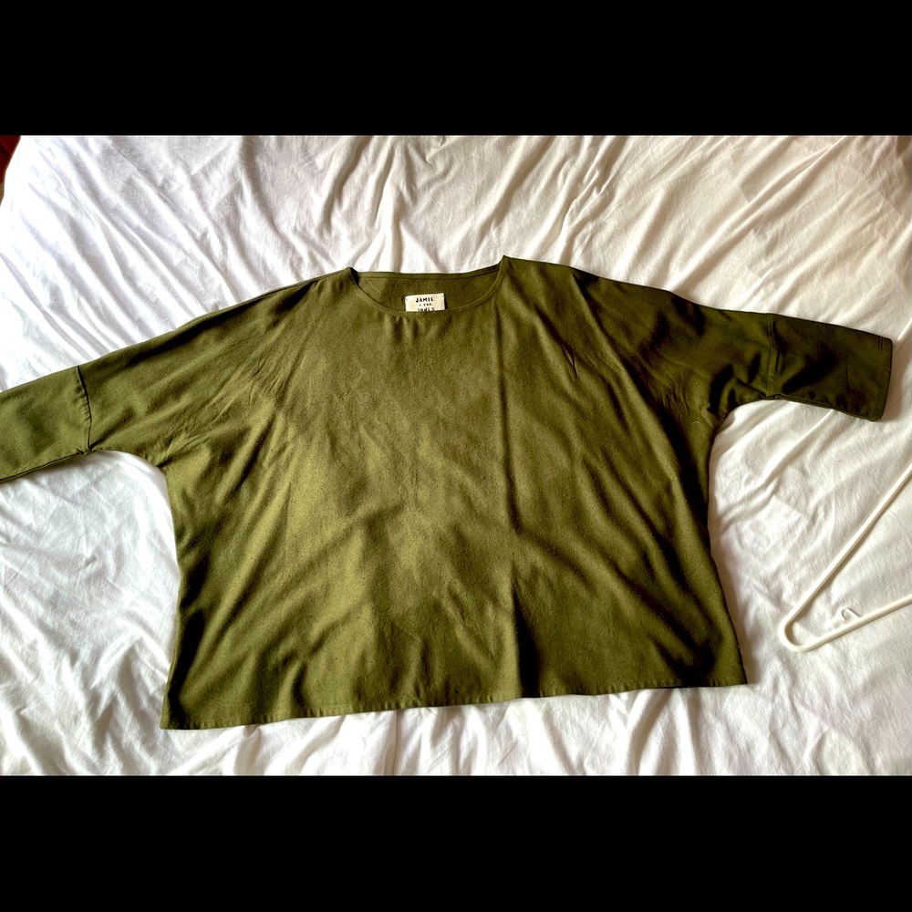 Jamie and the Jones T Top, Olive, size small